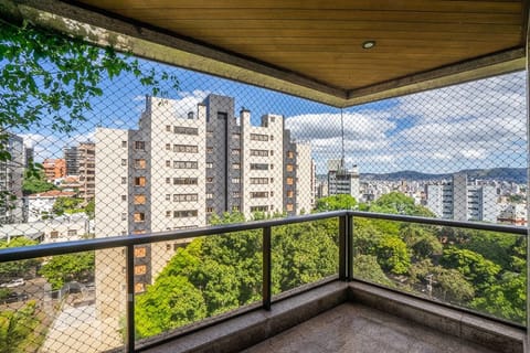 Image 19 - 226916